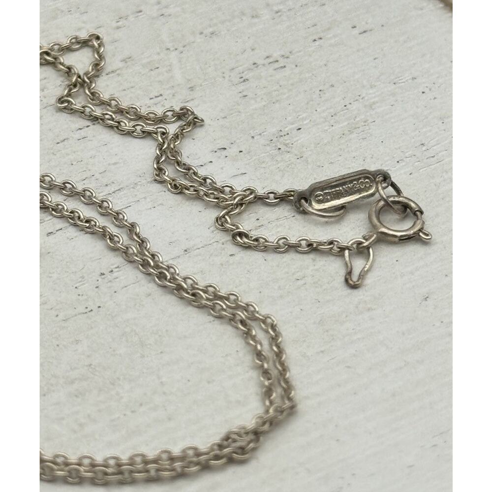 TIFFANY & CO. Sterling Silver Elsa Peretti Starfish Necklace 2.72 G / 18 In - Picture 7 of 10